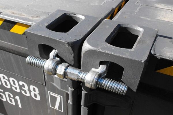 SYSTÈMES DE FIXATION